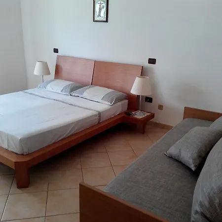 Liete Bed & Breakfast 3*